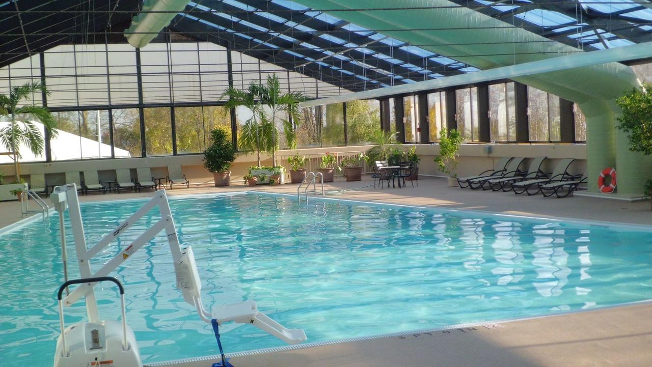 Illinois Beach Resort & Conf. Center; Best Western Premier Collection Zion Exterior photo